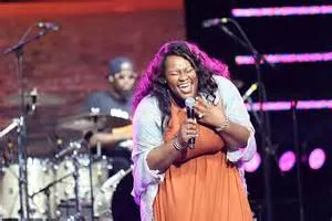 Tasha Cobbs